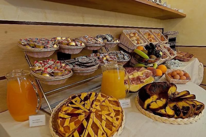 Hotel Lirico Roma