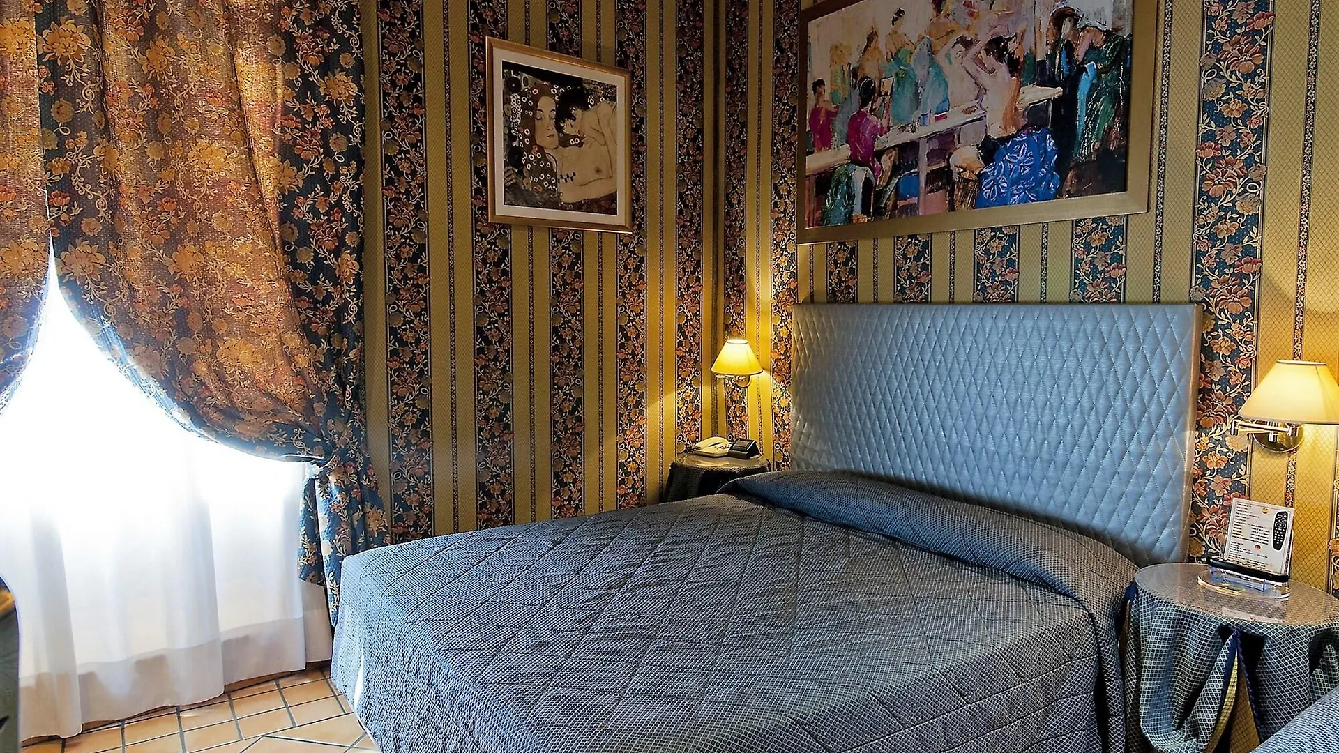 Hotel Lirico Roma