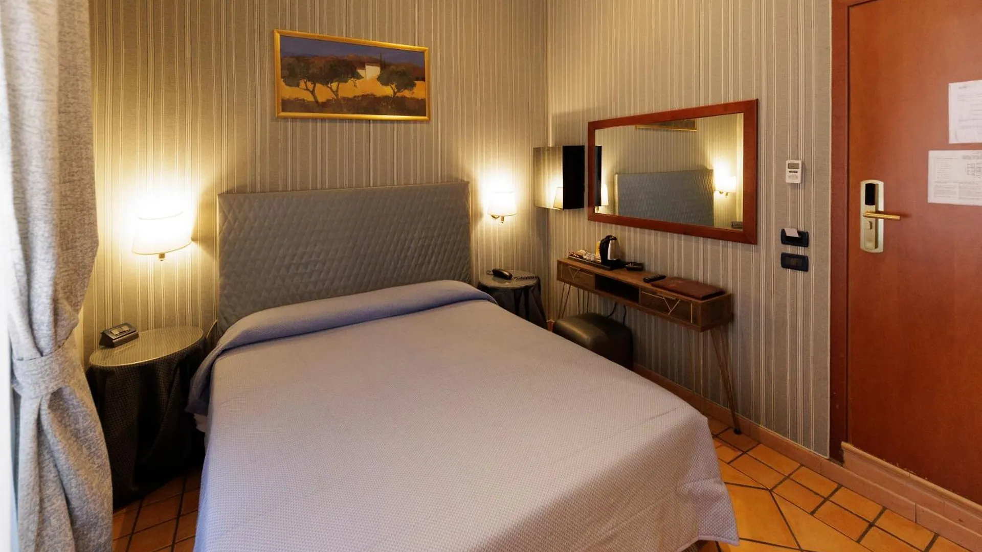 Hotel Lirico Roma