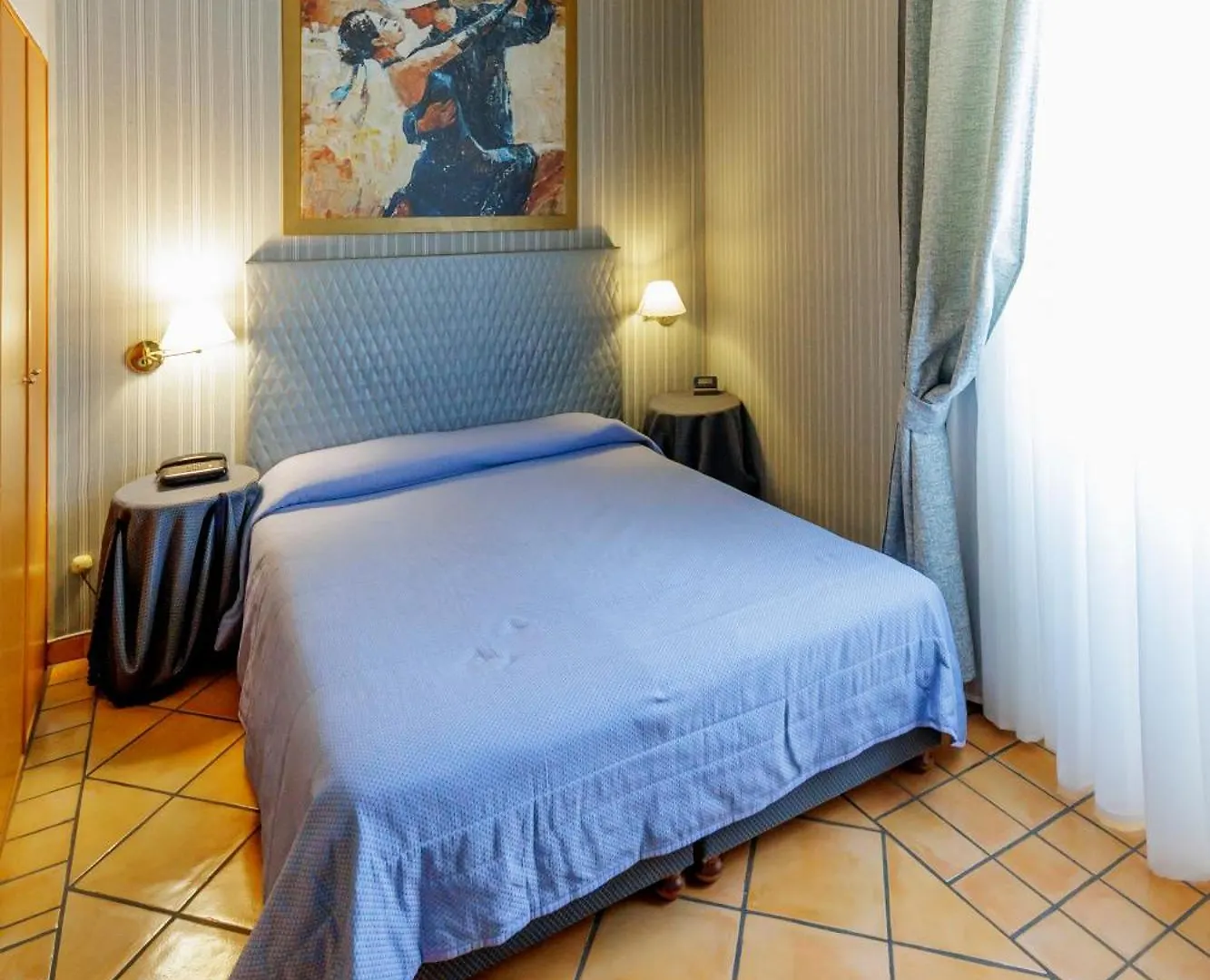 ***  Hotel Lirico Roma Italia