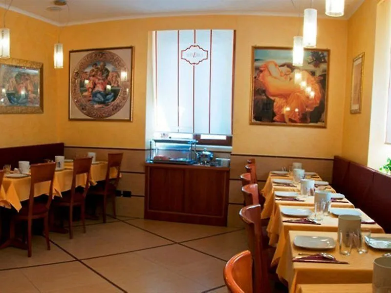 ***  Hotel Lirico Roma Italia