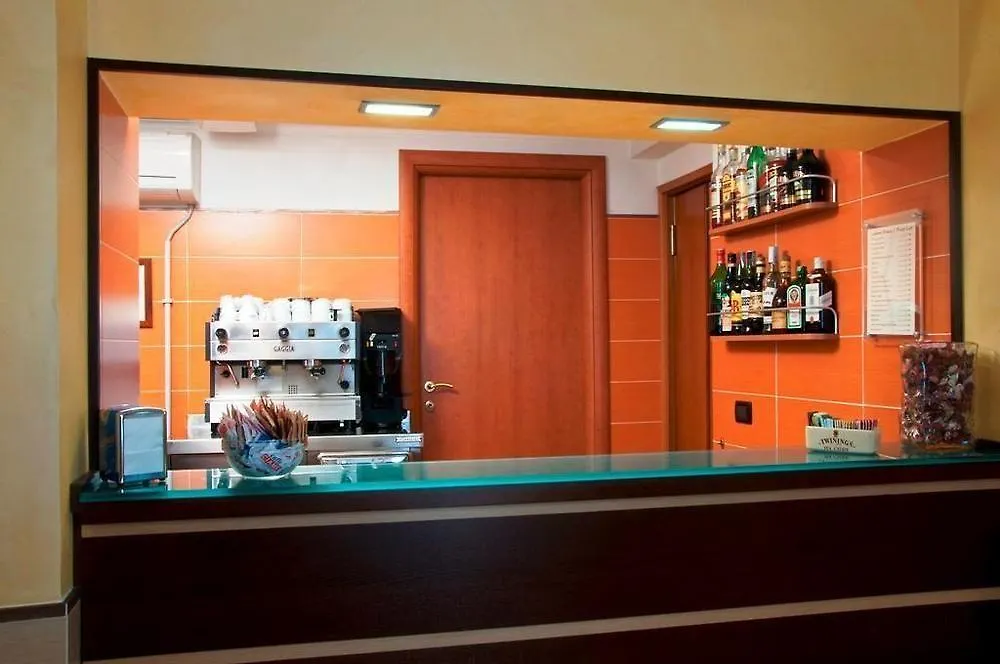 Hotel Lirico Roma