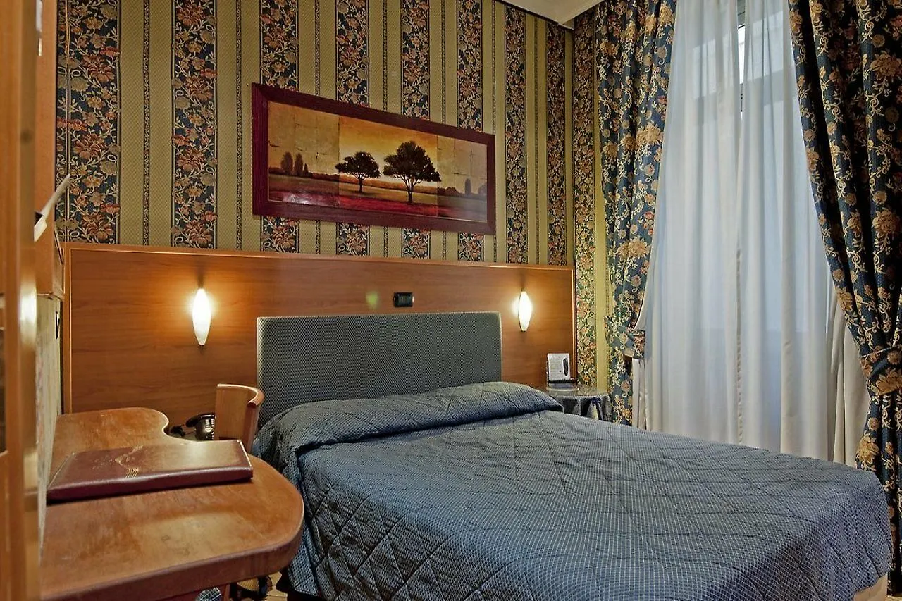 Hotel Lirico Roma Italia