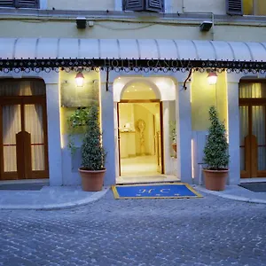 Canova Hotell