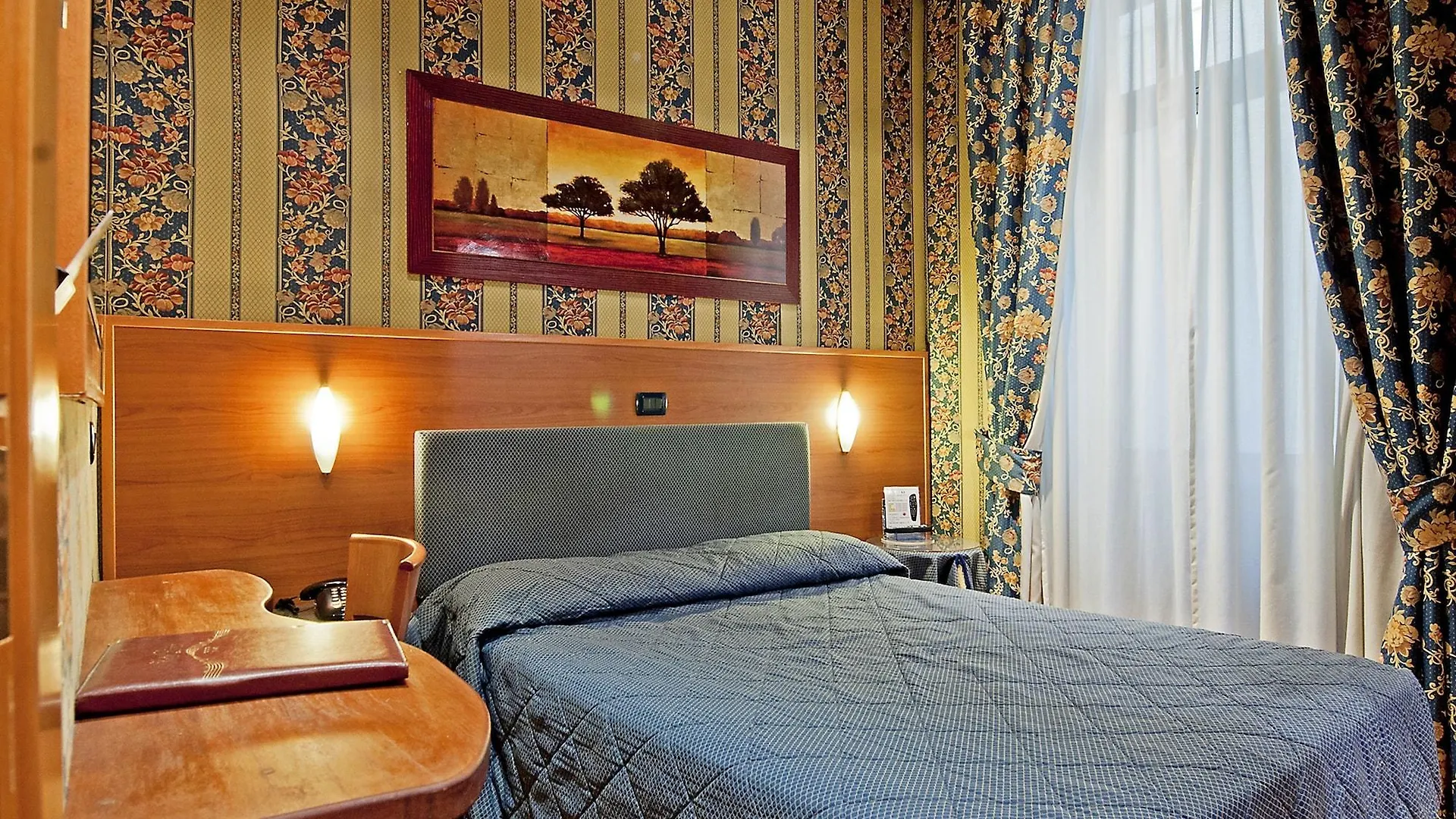 Hotel Lirico Rome